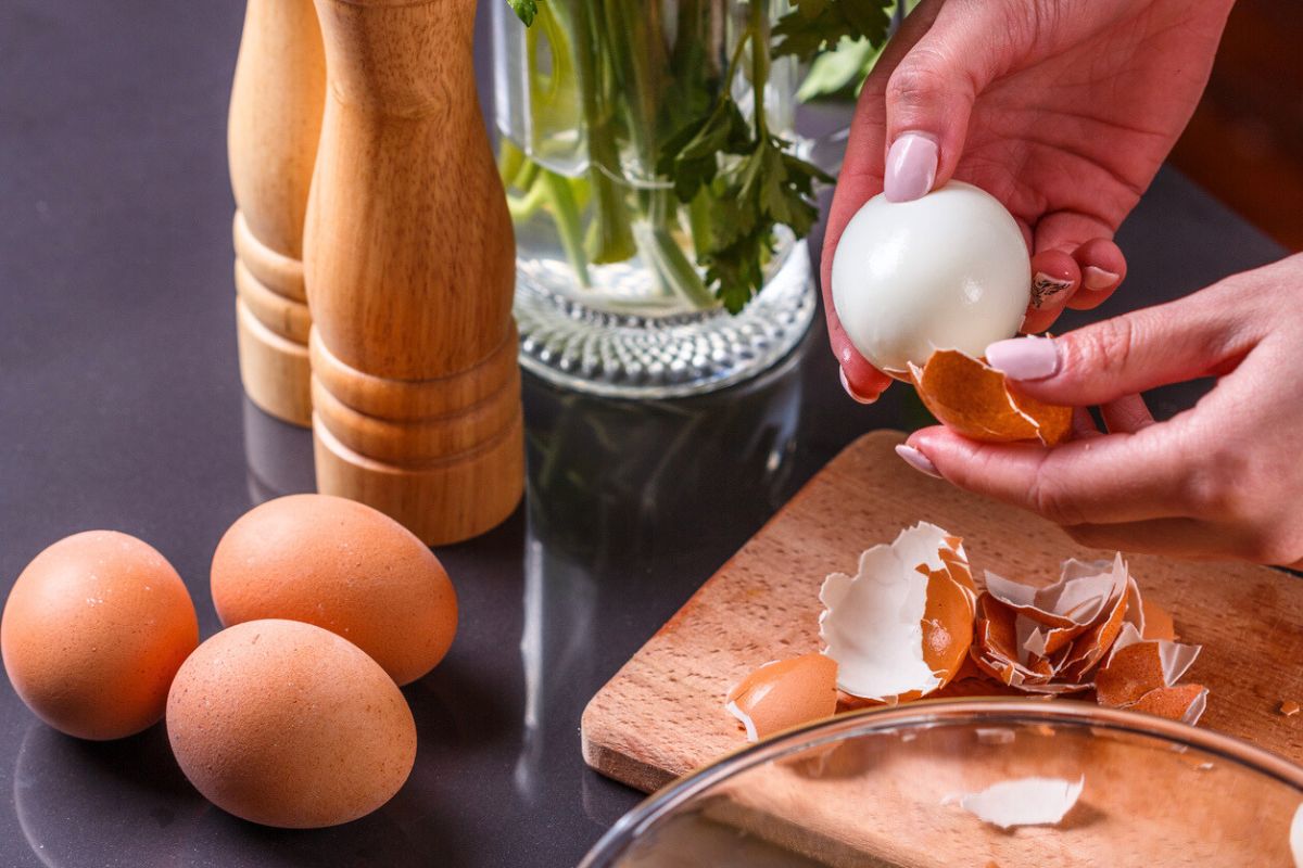 adding this secret ingredient to your boiling water makes eggs easier to peel