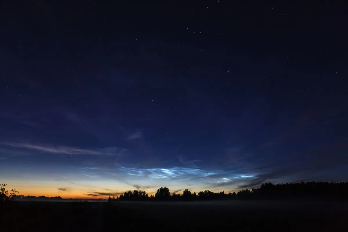 Earth's mesosphere is collapsing Earth's mesosphere is collapsing